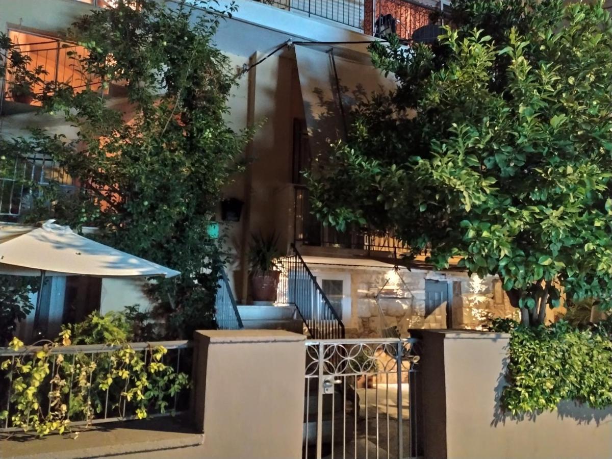Вилла Unique Luxury House Афины Экстерьер фото